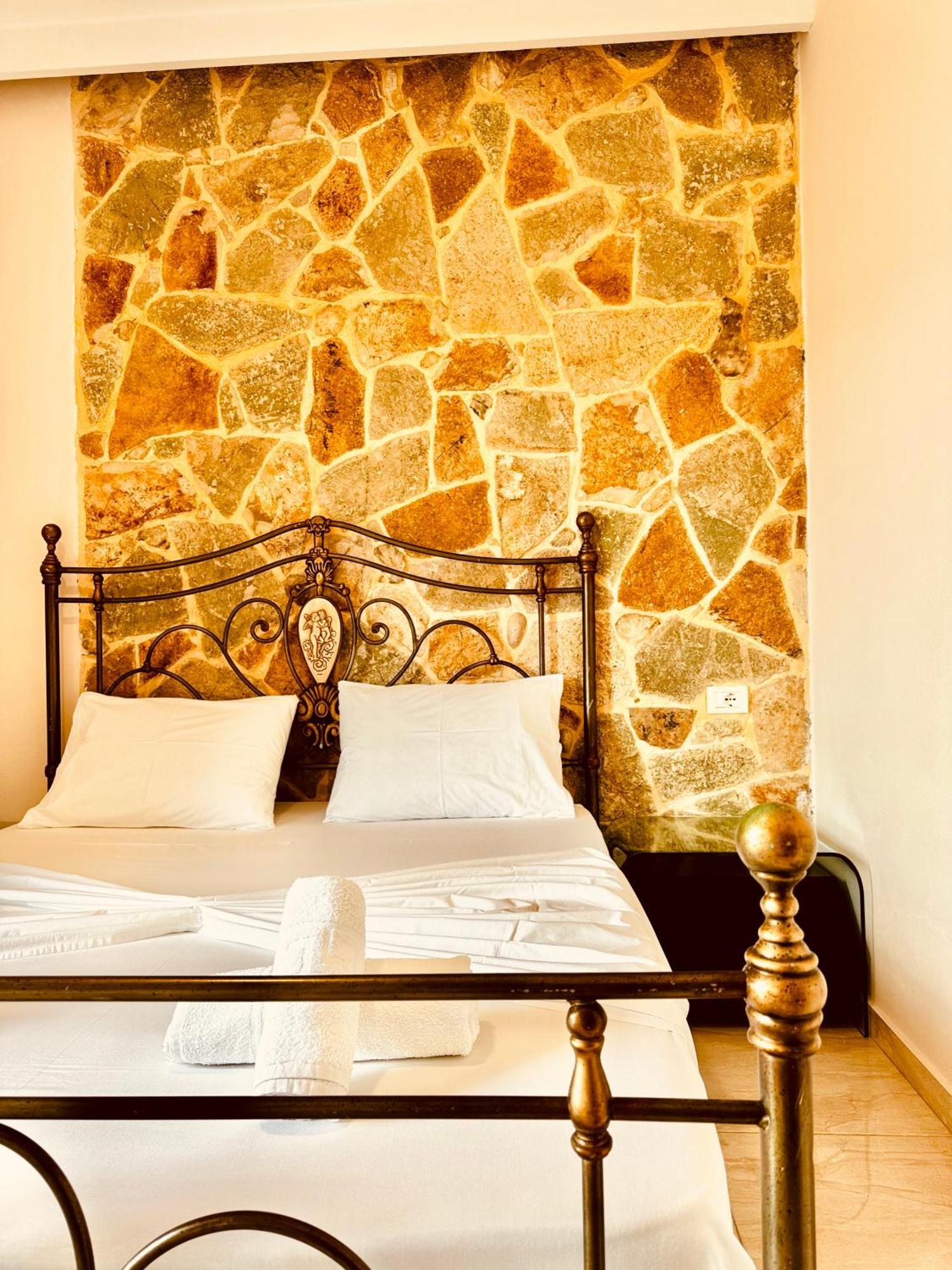 Villa Merkuri Himarë Dış mekan fotoğraf